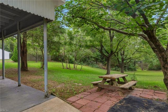 12915 General Puller HWY, Hartfield, VA 23071