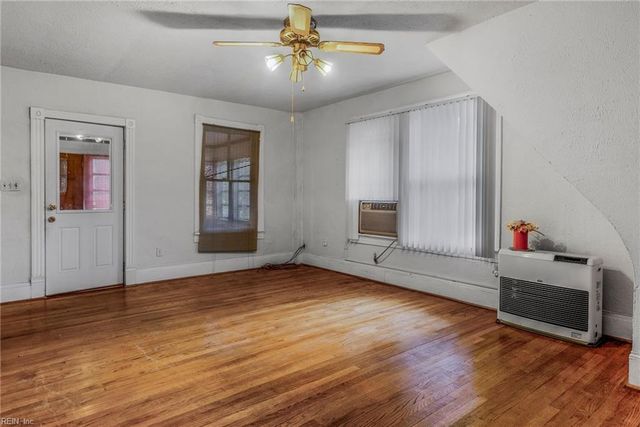 12915 General Puller HWY, Hartfield, VA 23071