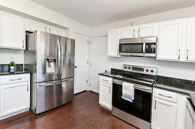 207 Ridgepointe Drive, Cold Spring, KY 41076
