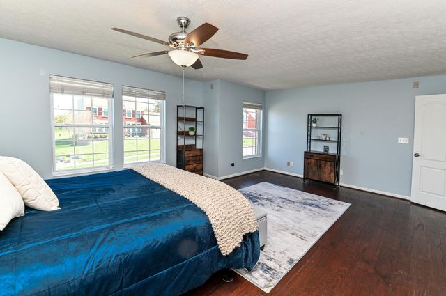 207 Ridgepointe Drive, Cold Spring, KY 41076