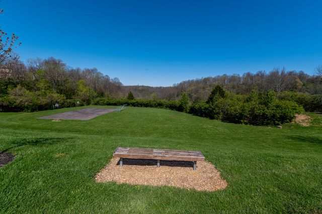 207 Ridgepointe Drive, Cold Spring, KY 41076