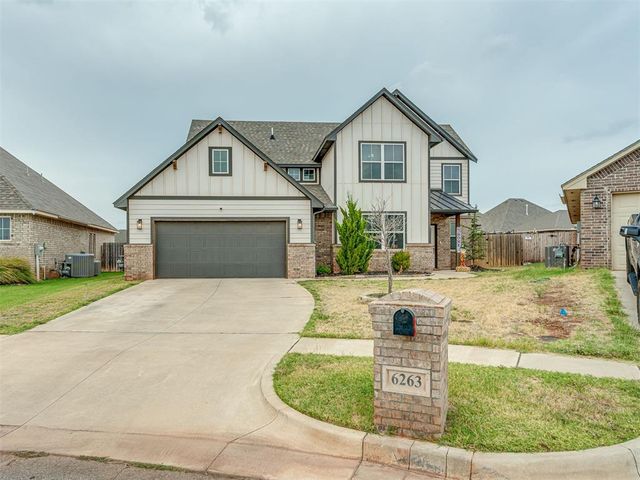6263 Macarthur Park Circle, Edmond, OK 73012