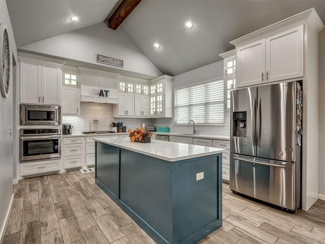 6263 Macarthur Park Circle, Edmond, OK 73012