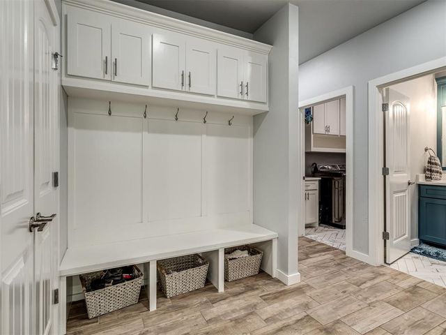 6263 Macarthur Park Circle, Edmond, OK 73012