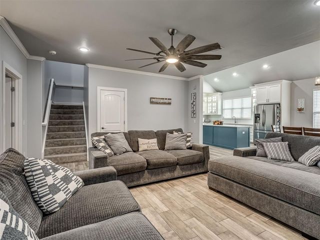 6263 Macarthur Park Circle, Edmond, OK 73012