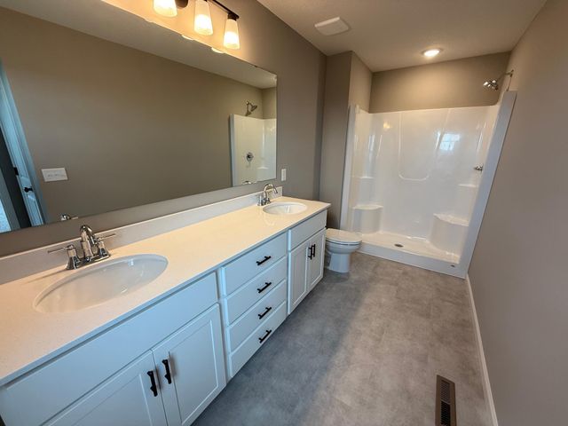 2742 Ivan Avenue NE, Saint Michael, MN 55376