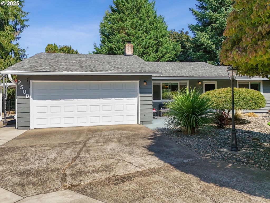 2500 Nw 100TH St, Vancouver, WA 98685