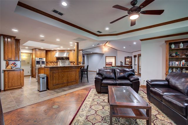 1605 County Road 1785, Yantis, TX 75497