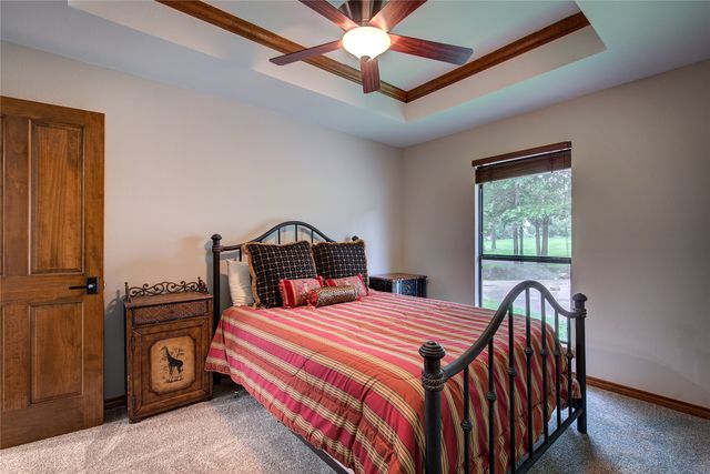 1605 County Road 1785, Yantis, TX 75497