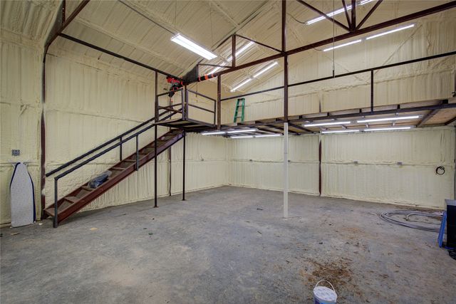 1605 County Road 1785, Yantis, TX 75497