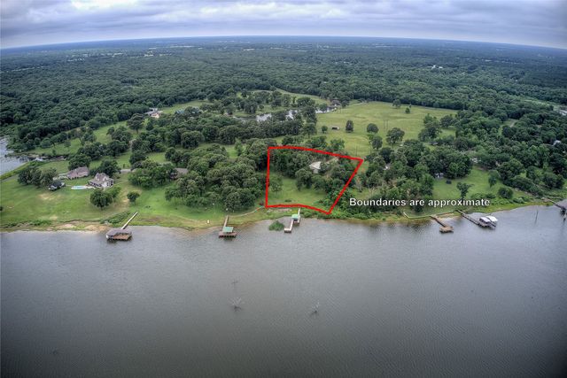 1605 County Road 1785, Yantis, TX 75497