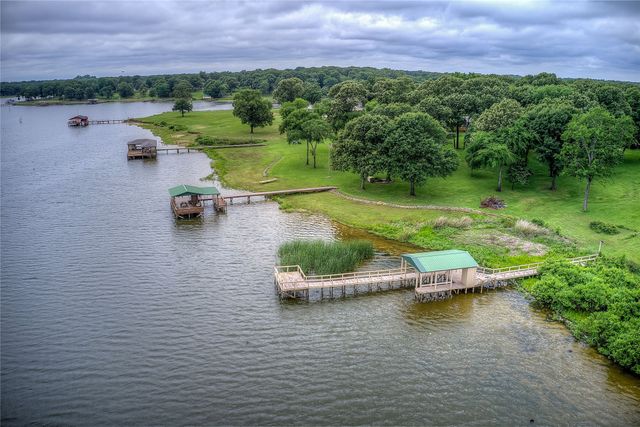 1605 County Road 1785, Yantis, TX 75497