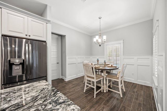 1469 E Shores Boulevard, Gulf Breeze, FL 32563