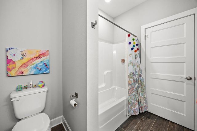 1469 E Shores Boulevard, Gulf Breeze, FL 32563