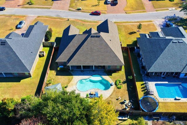 1469 E Shores Boulevard, Gulf Breeze, FL 32563