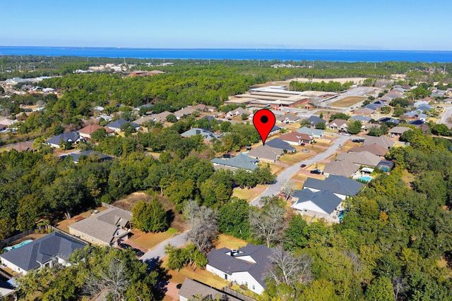 1469 E Shores Boulevard, Gulf Breeze, FL 32563