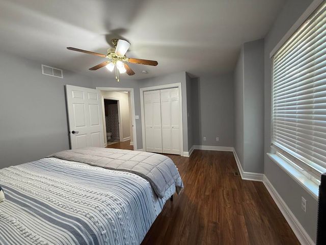369 Crestview Drive, Ridgedale, MO 65739