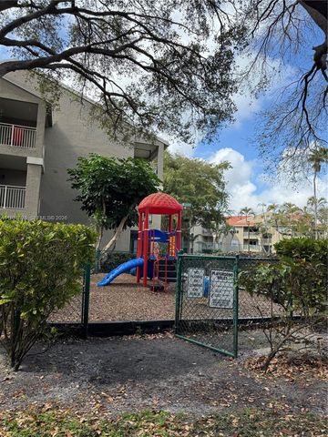 1825 Palm Cove Blvd 7-204, Delray Beach, FL 33445