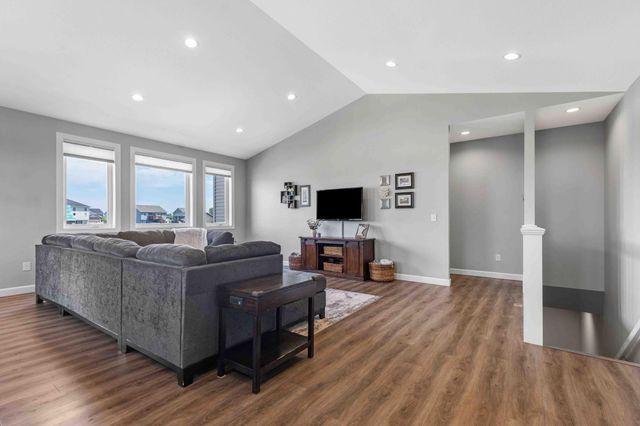 4500 Blue Stem Way, Moorhead, MN 56560
