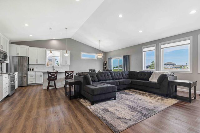 4500 Blue Stem Way, Moorhead, MN 56560