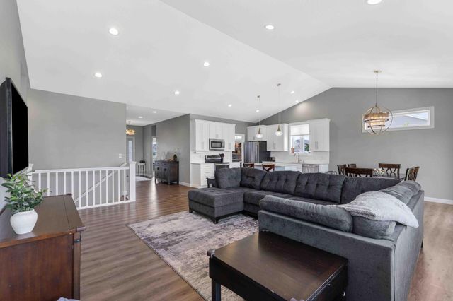 4500 Blue Stem Way, Moorhead, MN 56560