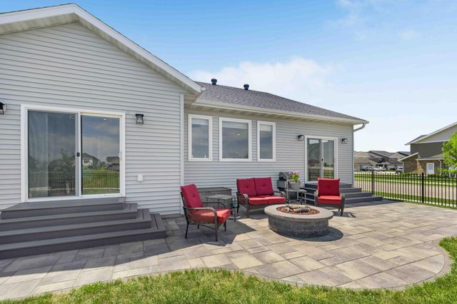 4500 Blue Stem Way, Moorhead, MN 56560