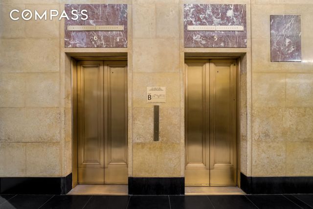 3 Hanover Sq Apt 8A, New York City, NY 10004