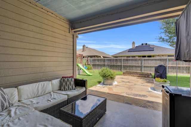 947 Winepress Road, Burleson, TX 76028
