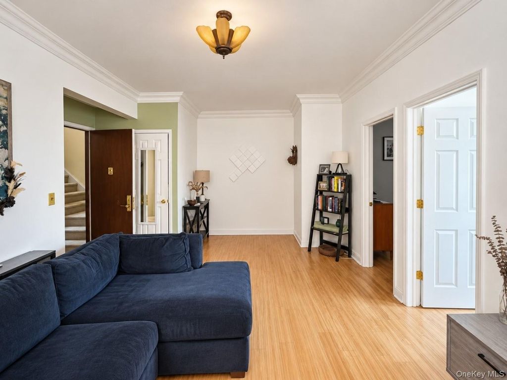 44-05 28th Avenue, Astoria, NY 11103 — photo 3