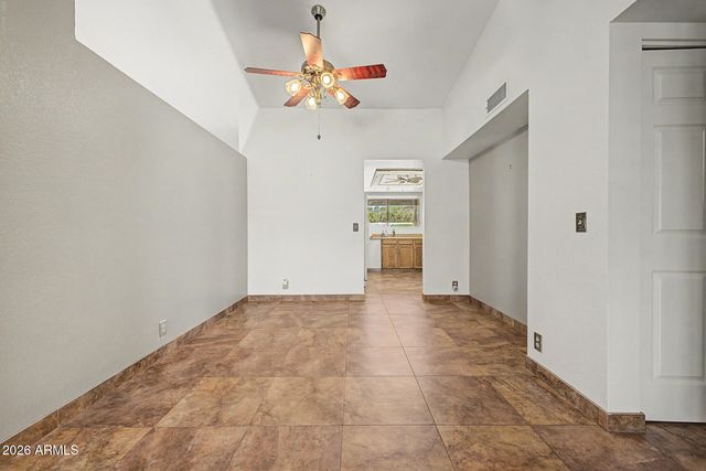 6116 W WILLOW Avenue, Glendale, AZ 85304