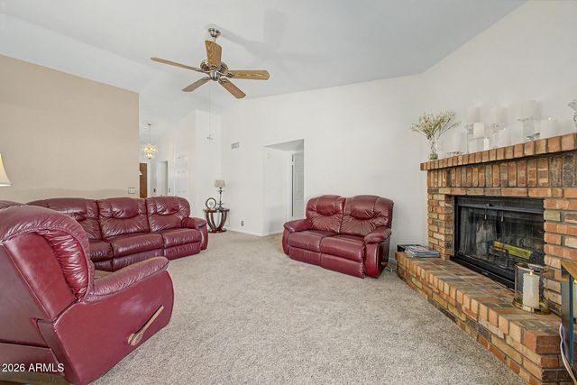 6116 W WILLOW Avenue, Glendale, AZ 85304
