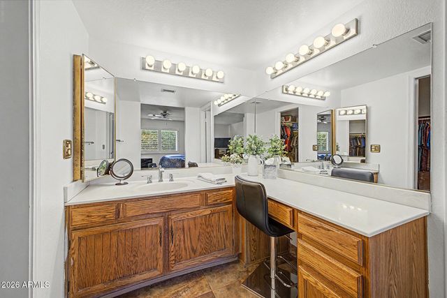 6116 W WILLOW Avenue, Glendale, AZ 85304