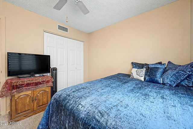 6116 W WILLOW Avenue, Glendale, AZ 85304