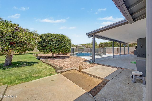 6116 W WILLOW Avenue, Glendale, AZ 85304
