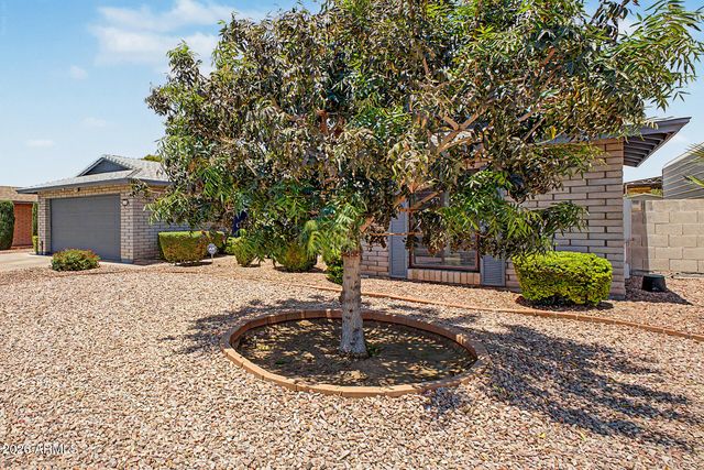 6116 W WILLOW Avenue, Glendale, AZ 85304