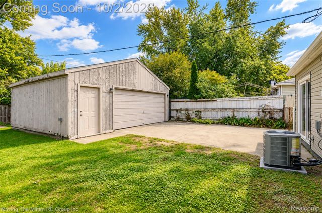 4717 Dudley Street, Dearborn Heights, MI 48125
