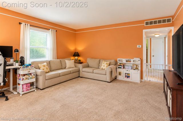 4717 Dudley Street, Dearborn Heights, MI 48125