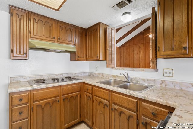 6107 Town Wood, San Antonio, TX 78238