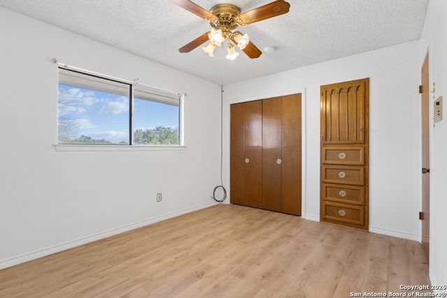 6107 Town Wood, San Antonio, TX 78238