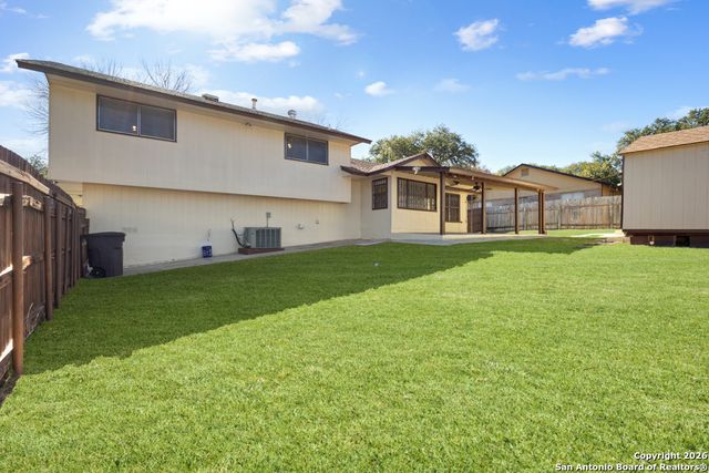 6107 Town Wood, San Antonio, TX 78238