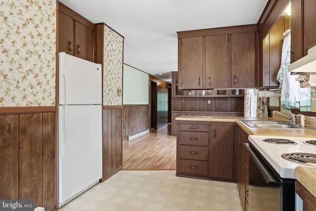 1809 HARKINS RD, Pylesville, MD 21132