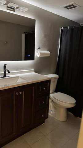 3701 JACKSON Street 409, Hollywood, FL 33021