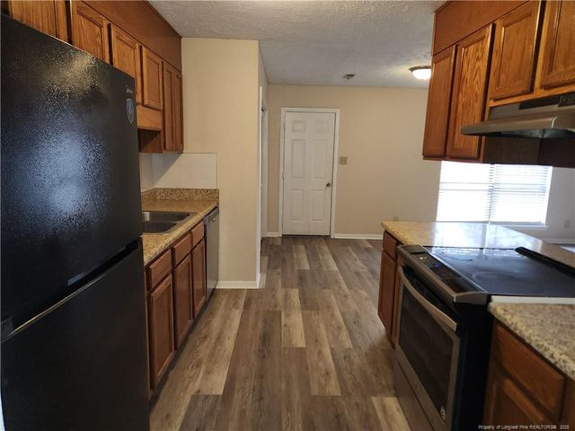 7062 Calamar Drive, Fayetteville, NC 28314