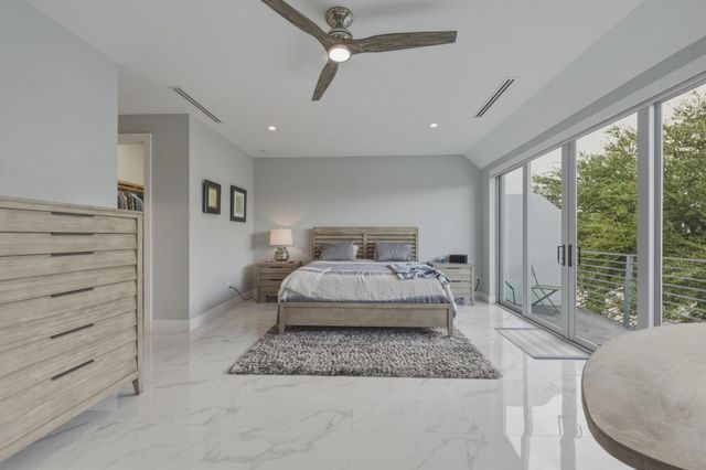 5 SE 11th Avenue, Fort Lauderdale, FL 33301