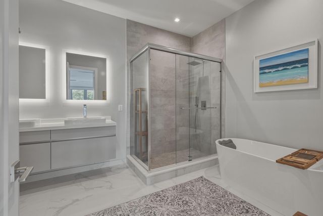 5 SE 11th Avenue, Fort Lauderdale, FL 33301