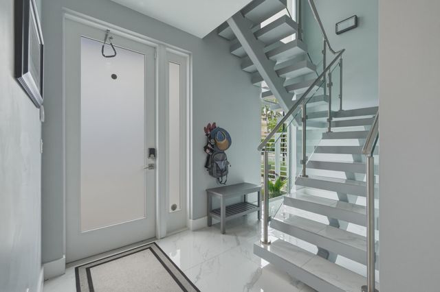 5 SE 11th Avenue, Fort Lauderdale, FL 33301
