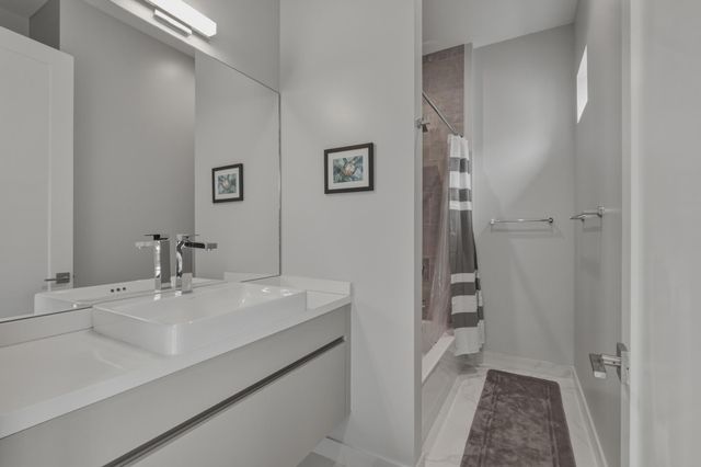 5 SE 11th Avenue, Fort Lauderdale, FL 33301