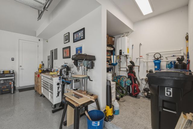 5 SE 11th Avenue, Fort Lauderdale, FL 33301