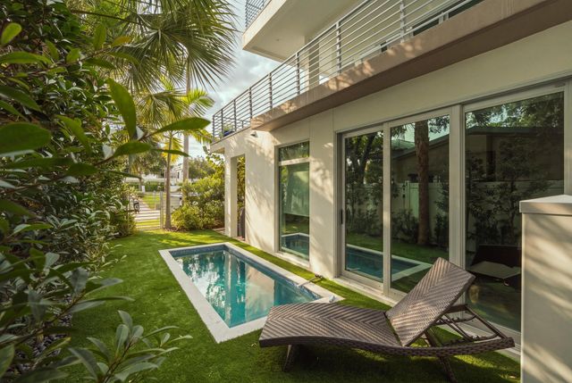 5 SE 11th Avenue, Fort Lauderdale, FL 33301