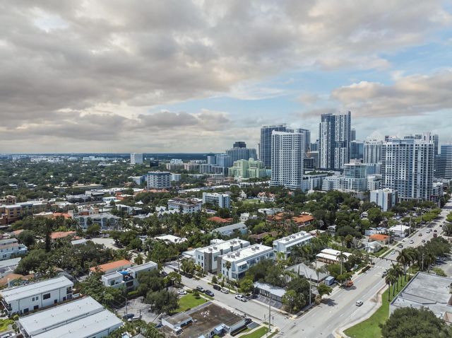 5 SE 11th Avenue, Fort Lauderdale, FL 33301